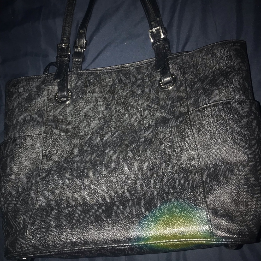 Michael Kors tote - Picture 11 of 11